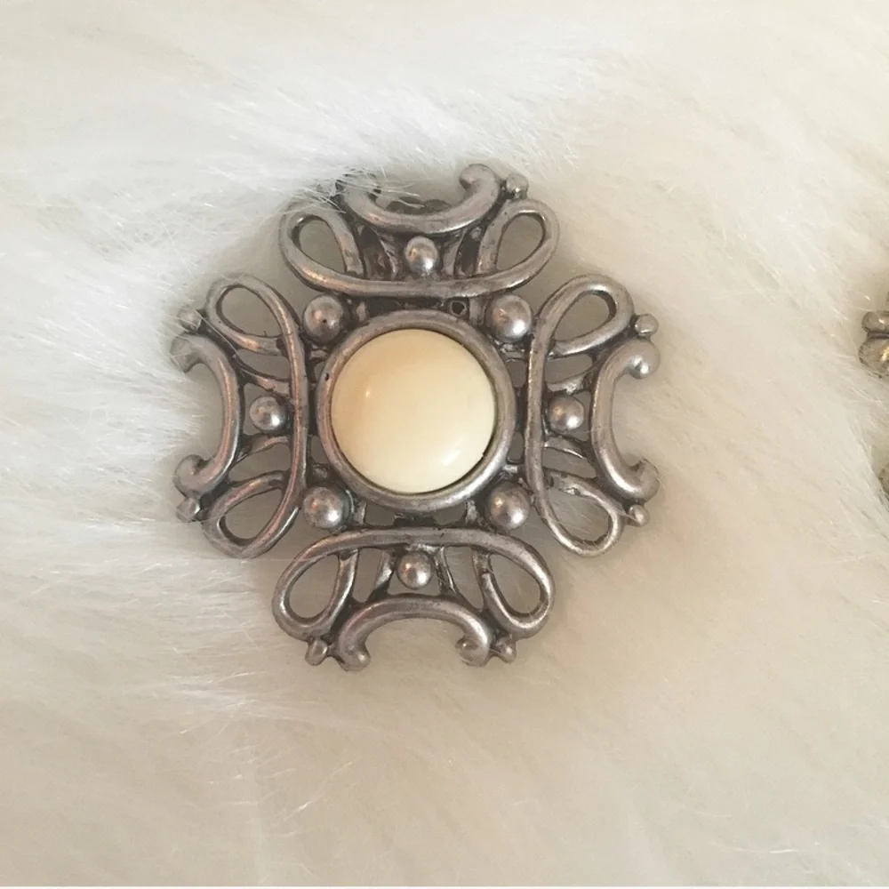 Vintage Geometric Industrial Clip On Earrings